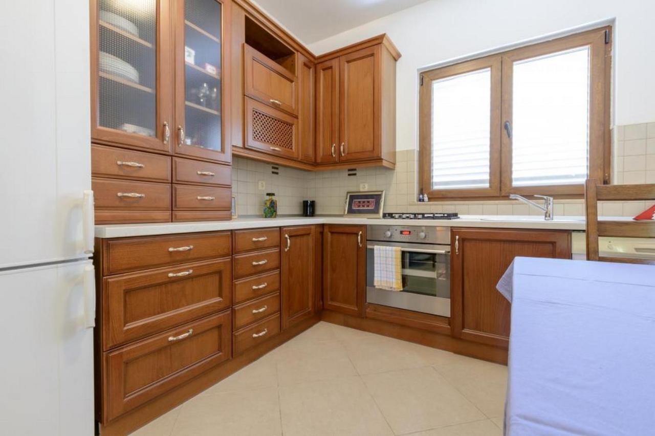 Apartment Petar Vitaljina Екстериор снимка